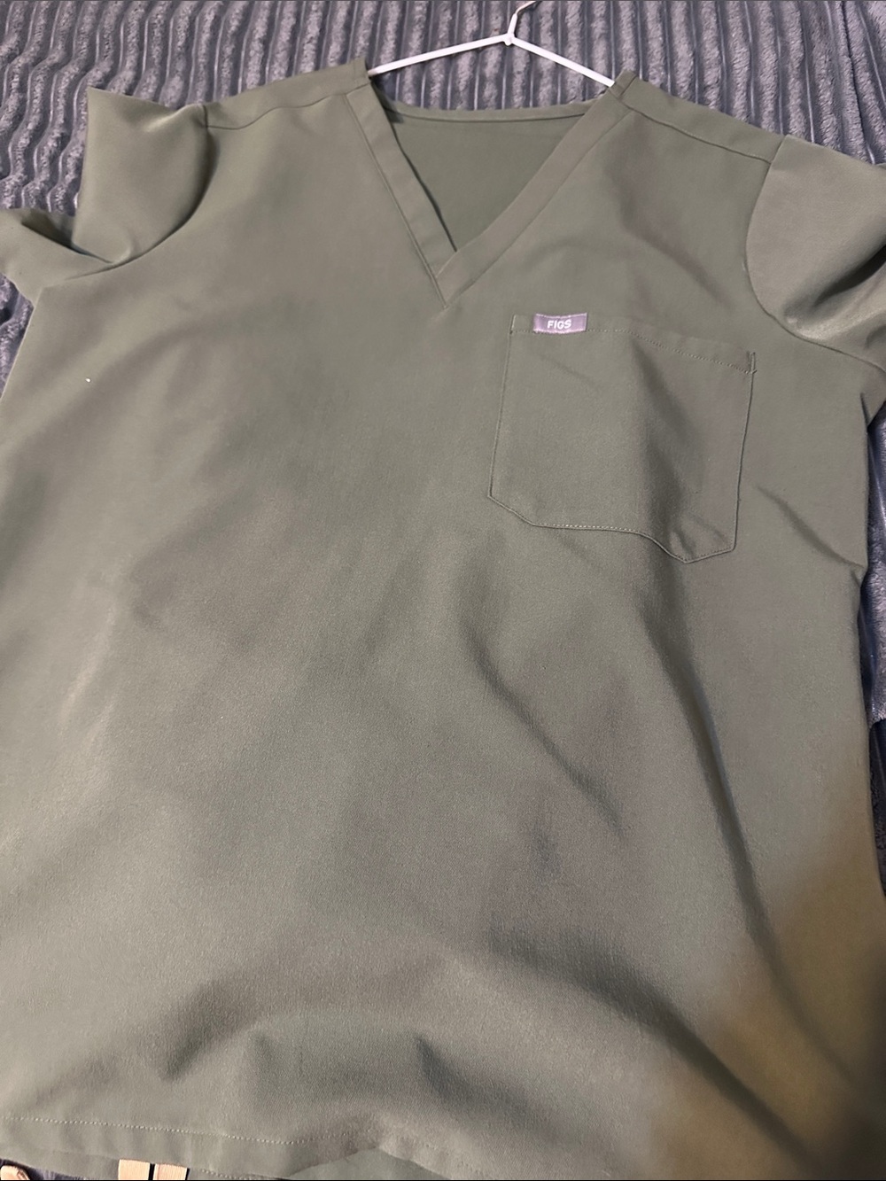 FIGS V-Neck Scrub smal regular moss
